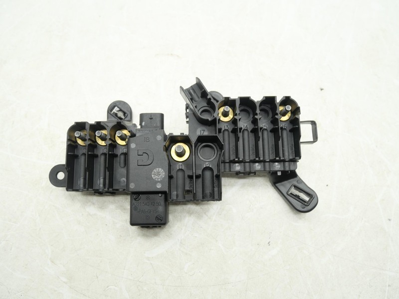 Used Cabin Fuse Junction Terminal Block Box 2007-2013 Mercedes Benz S550 OEM