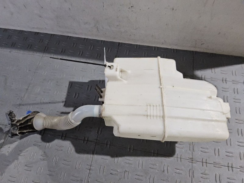 Wash Reservoir Large Capacity Fits 13-23 MAZDA CX-5 3510668