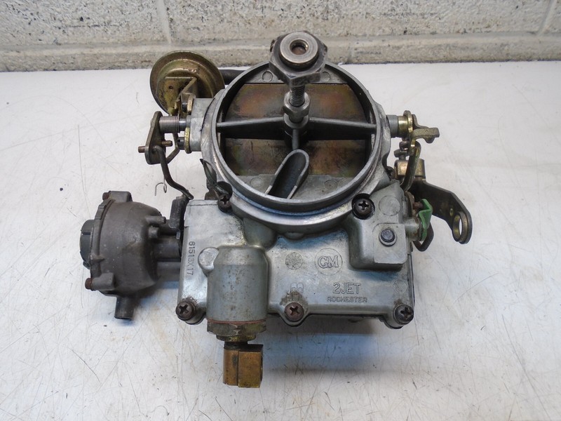 O5 OMC Cobra GM 2BBL Rochester Carburetor 985747 0985747 17086107
