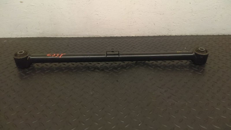 03-24 Toyota 4Runner Rear Suspension Lower Trailing Control Arm OEM 48720-35061