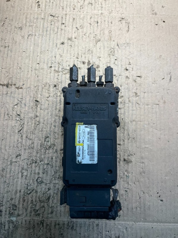 2006 2007 Ford E250 E350 Econoline Anti-Lock ABS Antilock Brake Pump v5303 DG