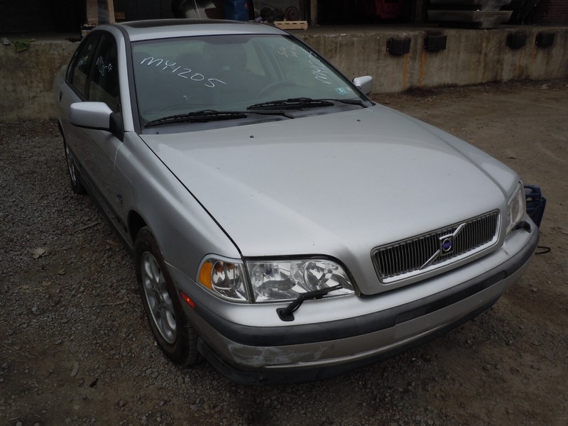 2000 00 Volvo S40 Automatic Transmission OEM 92K