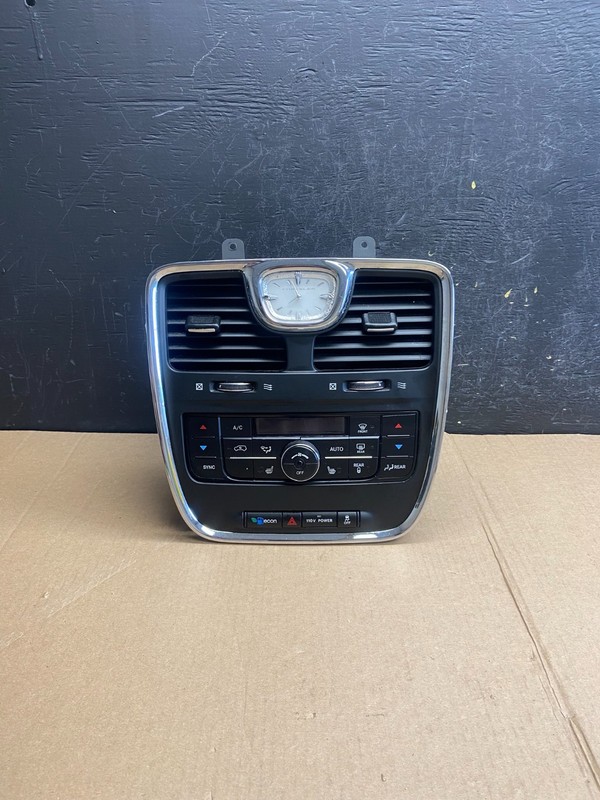 2011-2016 Chrysler Town Country Climate Control Panel Center Dash Trim AE4363 DG