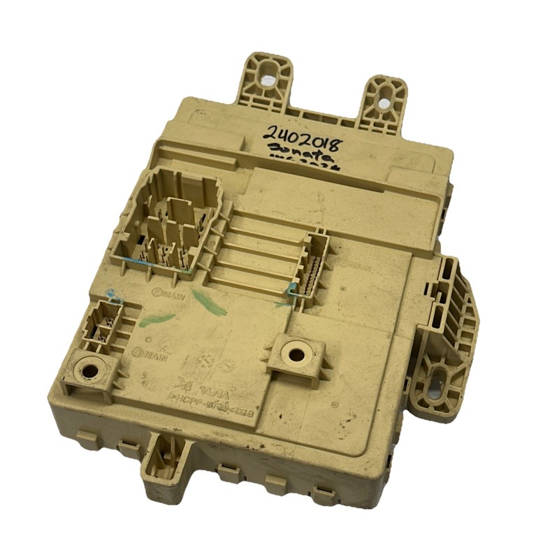 Hyundai Sonata junction box 2021 cabin fuse relay block assembly OEM 91950L0060