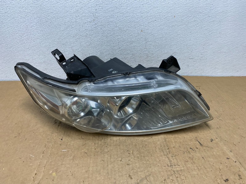 2004 to 2008 Infiniti Fx35 Hid Xenon Right Passenger Rh Headlight Oem AD0569 DW