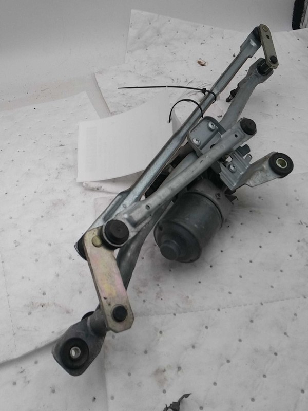 2014 AUDI SQ5 Wiper Motor OEM 8R1955023D Used 133K Miles Black