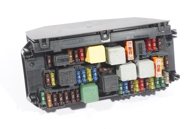 2010 - 2013 Mercedes Benz E350 W212 Front SAM Module Relay And Fuse Box OEM