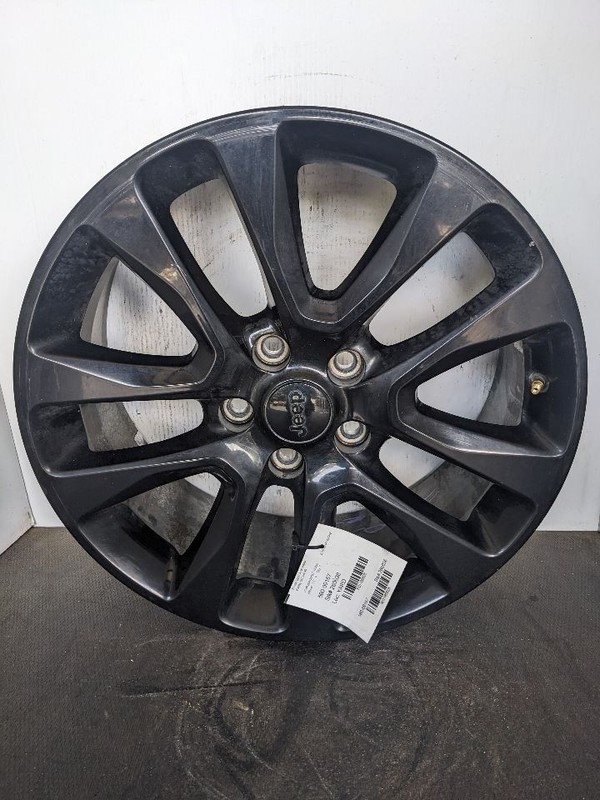 Wheel Wk Body VIN E Or F 6th Digit 20x8 Black Fits 17-22 GRAND CHEROKEE 1185628