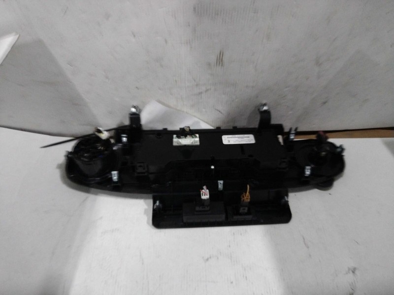 2022 Nissan Frontier A/C Selector Switch OEM 275109BU3A 78K Miles White