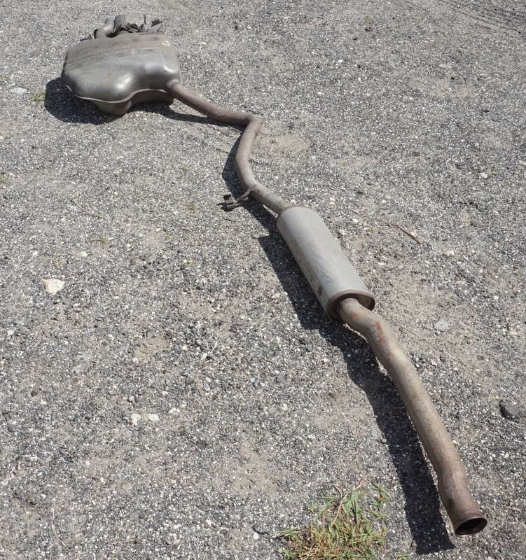 14-17 Mercedes S550 W222 Exhaust Resonator Pipe Muffler Passenger Side Right OEM