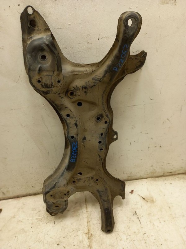 08-19 TOYOTA COROLLA FRONT SUSPENSSION CROSSMEMBER K-FRAME SUBFRAME