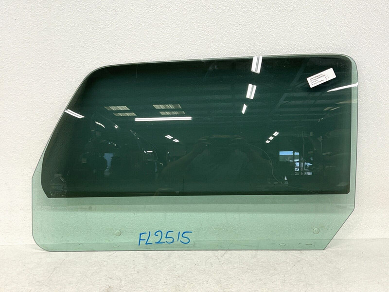 ⭐2006-2010 HUMMER H3 FRONT LEFT DRIVERS SIDE DOOR WINDOW GLASS PANEL OEM LOT2515