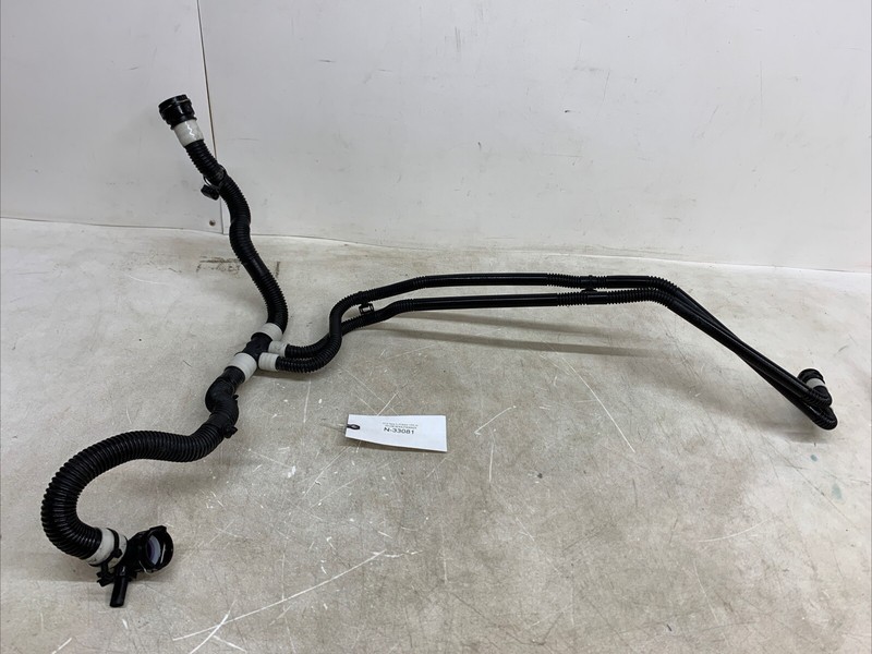 ⚡️17-22 Tesla 3 Battery Hose to Chiller Tube Cooling Line 1077579-00-F 33081
