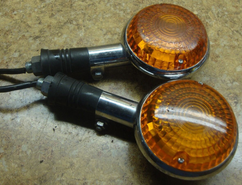 1997 Yamaha Virago XV250 XV 250 Front Turn Signal Lights Left Right Indicator L8