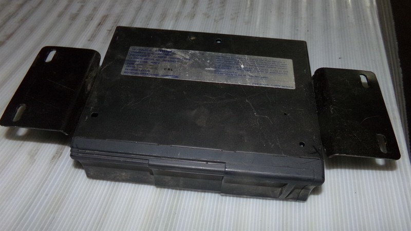 Delco 0169168 PU-2258B 286-8826-06 93363406 CD Changer *FREE SHIPPING*
