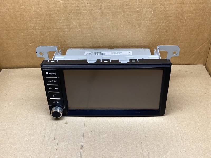 2017-2019 Nissan Sentra Versa Note Radio Receiver Display Screen 28021 9EK0A