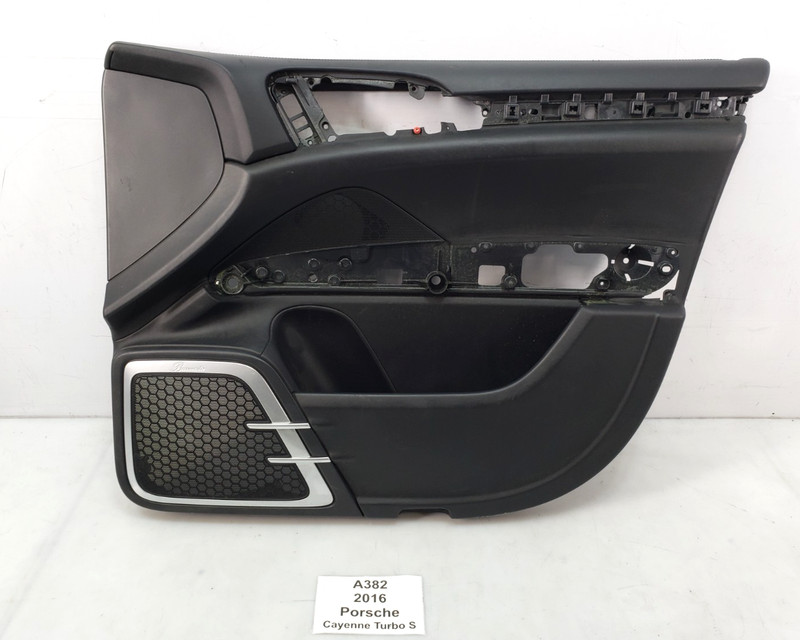 ✅ 11-18 OEM Porsche Cayenne Turbo S 958 Front Right Interior Door Panel Black*