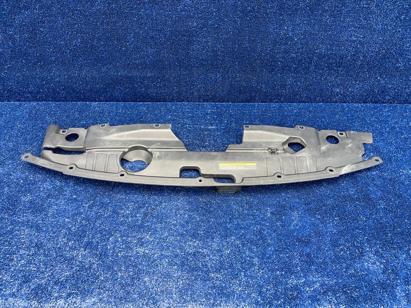17-20 NISSAN PATHFINDER 3.5L ENGINE MOTOR UPPER COVER RADIATOR SPLASH SHIELD OEM