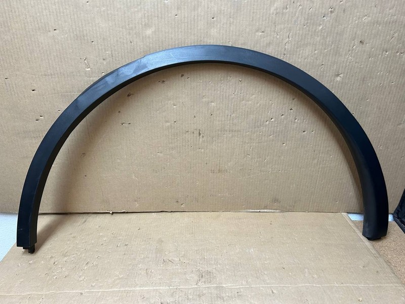 ✅ 20-24 Tesla Model Y Rear Left Wheel Fender Flare Molding 1494187-00-C /scratch