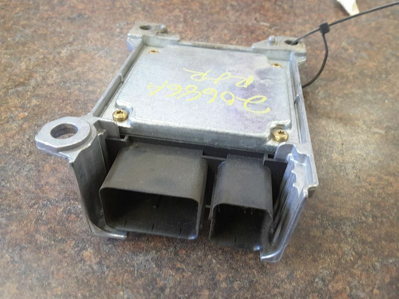 Chassis ECM Air Bag Under Center Console Fits 01-04 FOCUS 72601