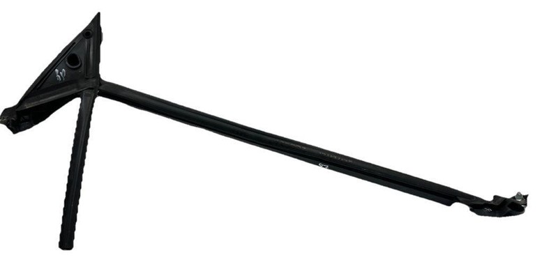 Mercedes CLA250 door seal rubber 2020 front left driver side assy OEM 1187250300