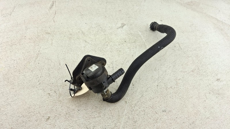 2018-2021 FORD ECOSPORT AUXILIARY COOLANT WATER PUMP GN15-18D473-CA OEM