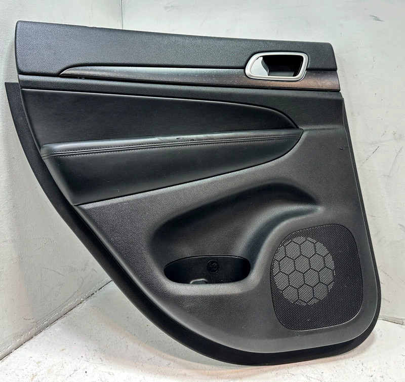 2017-2019 Jeep Grand Cherokee Rear Left Driver Door Trim Panel Assembly OEM