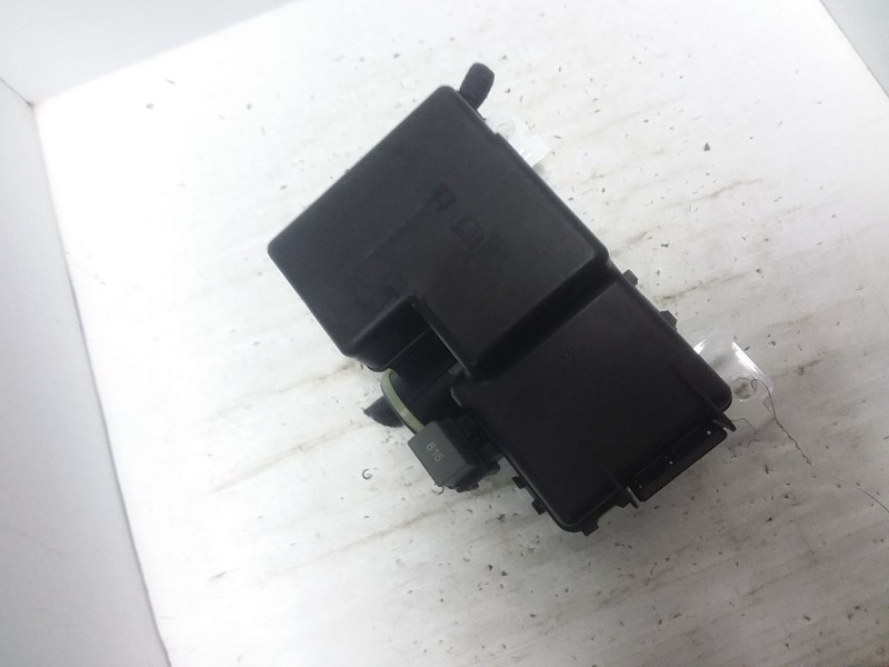 Cabin Fuse Junction Box 2018 Volvo XC90 31384034