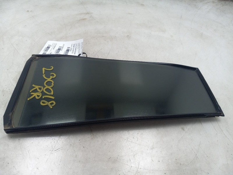 98 99 00 01 02 03 LEXUS LX470 REAR PASSENGER RIGHT DOOR VENT GLASS