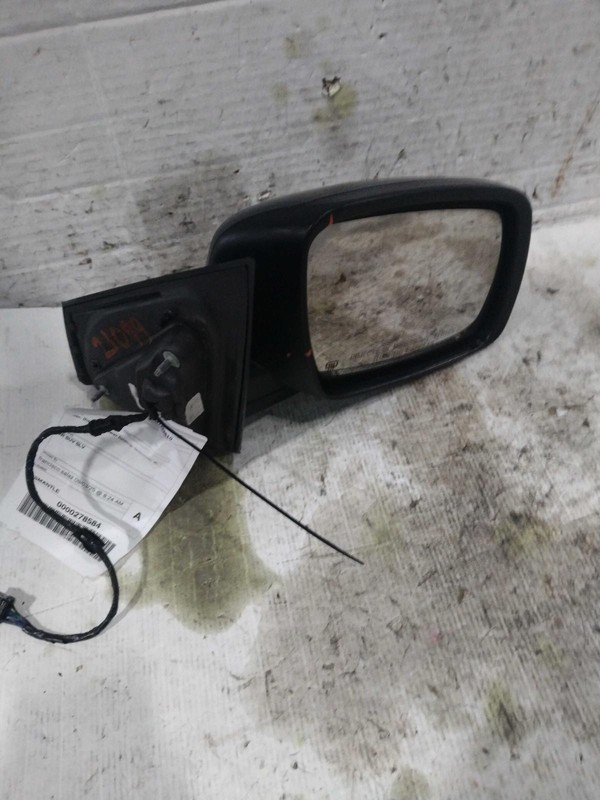 2016 Dodge Journey Right Silver Door Mirror Assembly - Used, 132K Miles