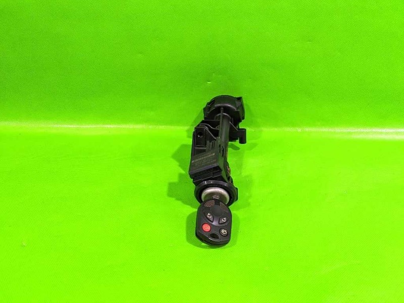 15-18 FOCUS AT IGNITION SWITCH CYLINDER HOUSING W/KEY OEM 4333-15