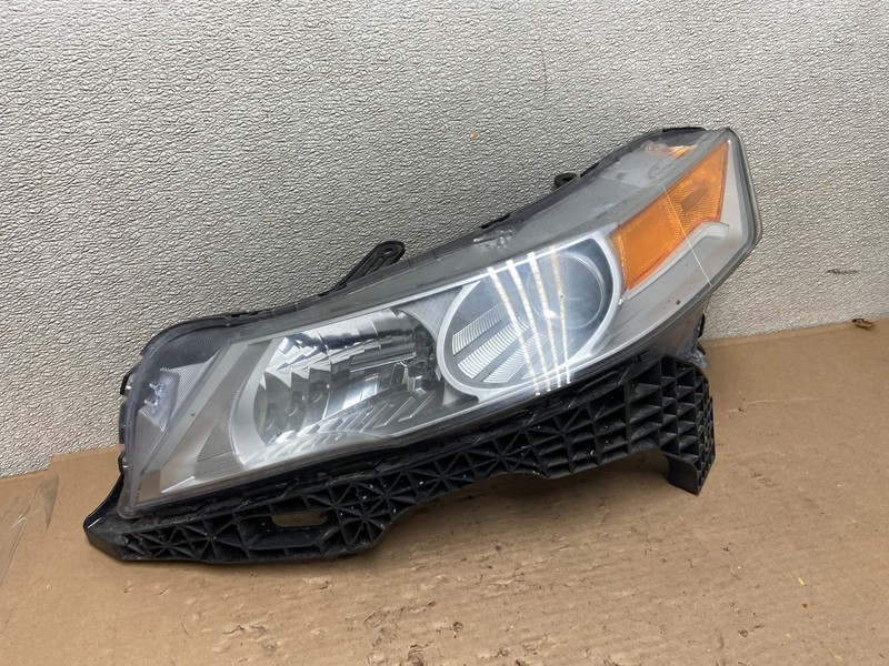 2009 to 2011 Acura TL Headlight Left Driver LH Side Xenon HID DEPO AB0223 DW