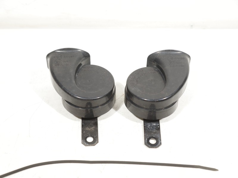 2014-2020 LEXUS IS350 IS200T IS300 3.5L Horn Signal Low Note Tone OEM SET 2