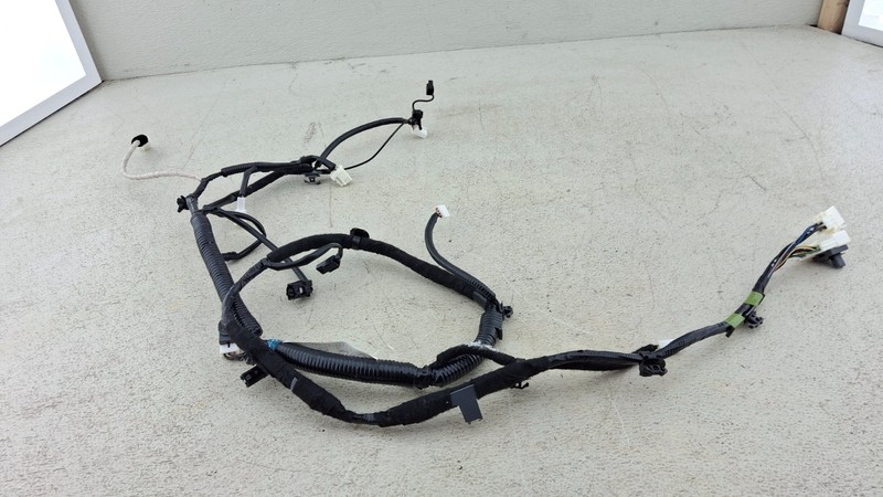 2019 - 2020 Mazda CX-5 Rear Tailgate Wiring HarnessKN3N-67-060 OEM