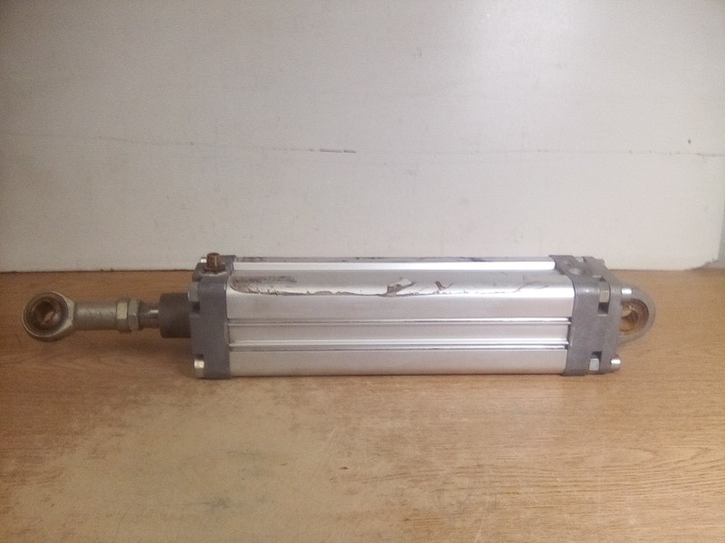 Norgren PRA/182080/X2/250 Series APneumatic Cylinder 80mm 250mm 10 Bar