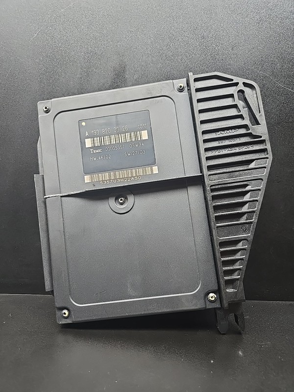 Chrysler Crossfire Body Control Module Unit BCM 04-08 OEM