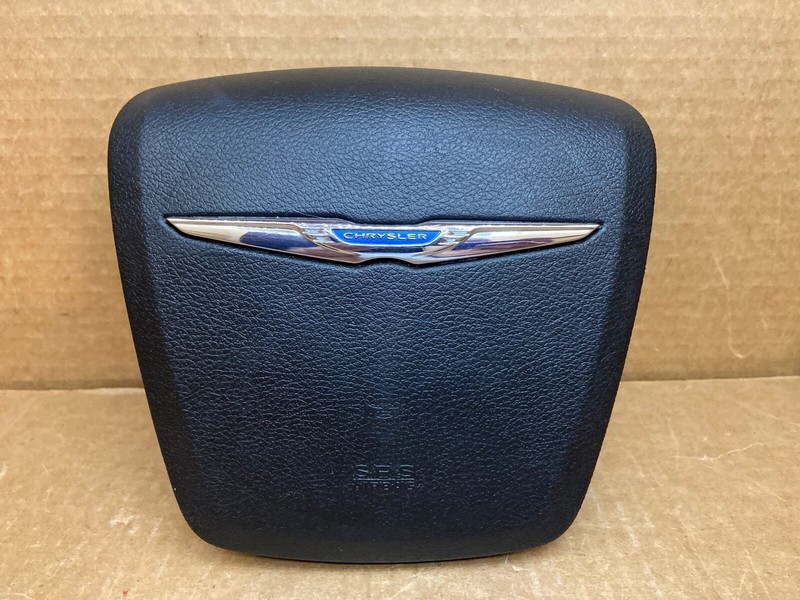 CHRYSLER 300 FRONT LEFT DRIVER SIDE STEERING WHEEL AIRBAG AIR BAG P1JA22DX9AF