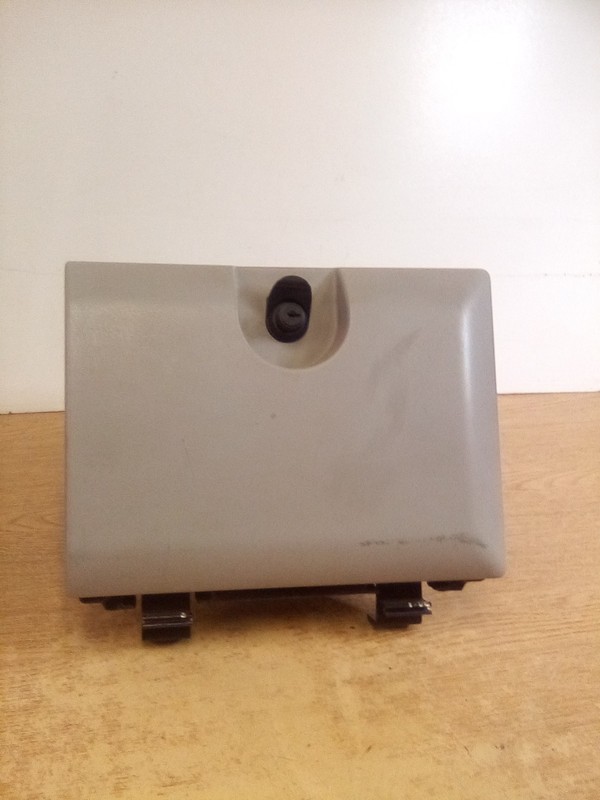 Western Star A18-67971-000, 18-52922-000 Glove Box