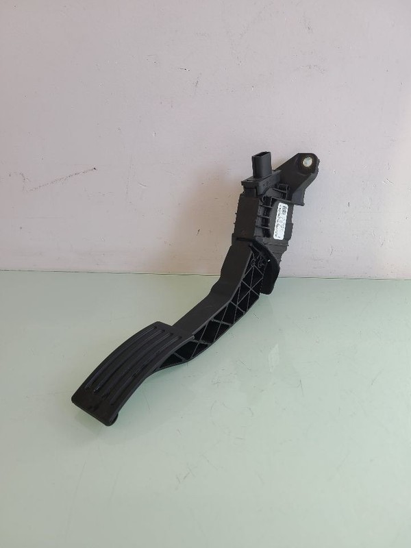 Accelerator Gas Pedal Fits 2020 Corsair 586614