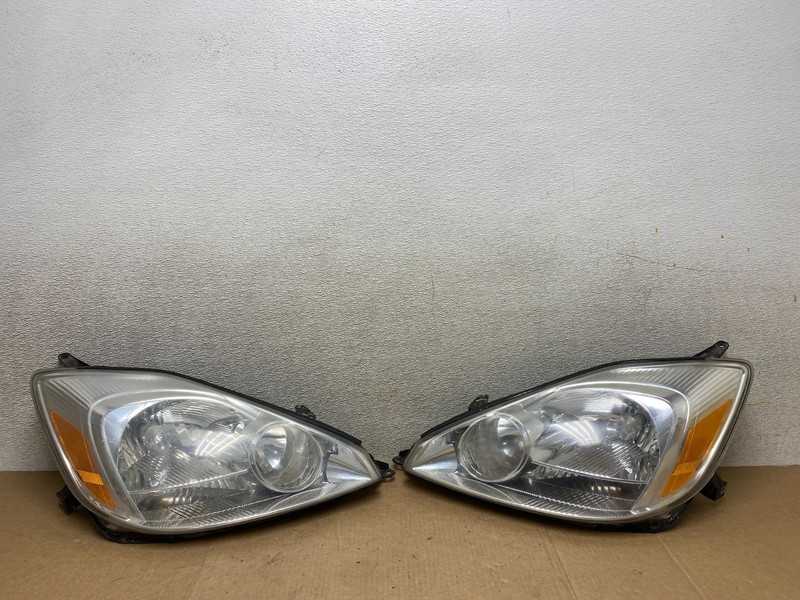 2004 2005 Toyota Sienna Left+Right Set Side Halogen Headlights W8516 DW