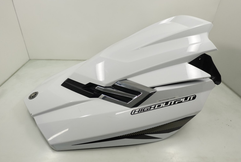 GOOD 2014 Yamaha FX Cruiser 1800 HO OEM COMPLETE Hood (White / Black / Chrome)