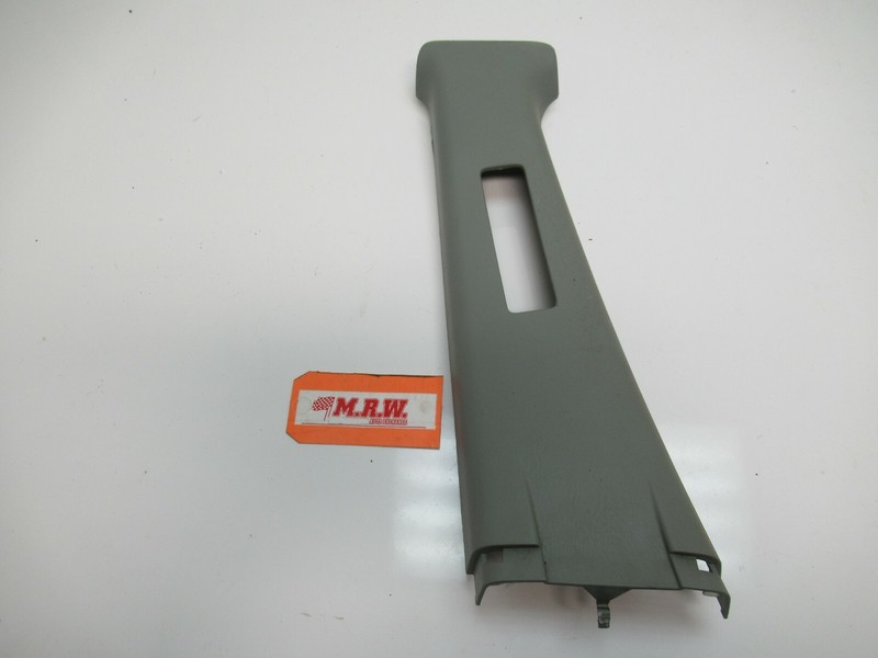 LEFT REAR SECOND ROW PILLAR POST TRIM UPPER SEAT BELT TRIM COVER for 03-08 PILOT