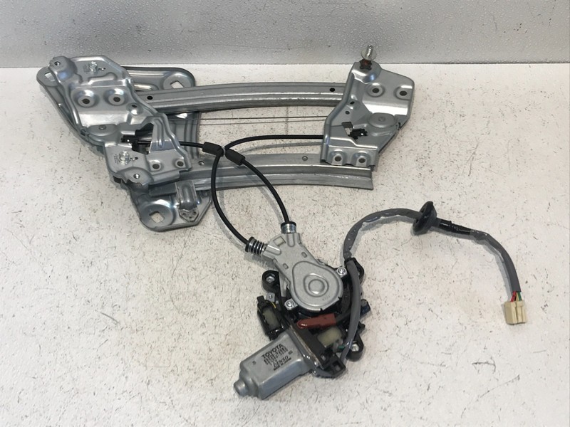 10-15 LEXUS IS250 CONVERTIBLE REAR LEFT WINDOW REGULATOR W MOTOR OEM