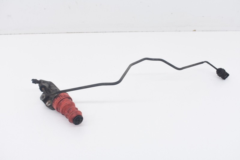 2008 Mazdaspeed 3 2.3L Clutch Slave Cylinder With Hard Line OEM KW95