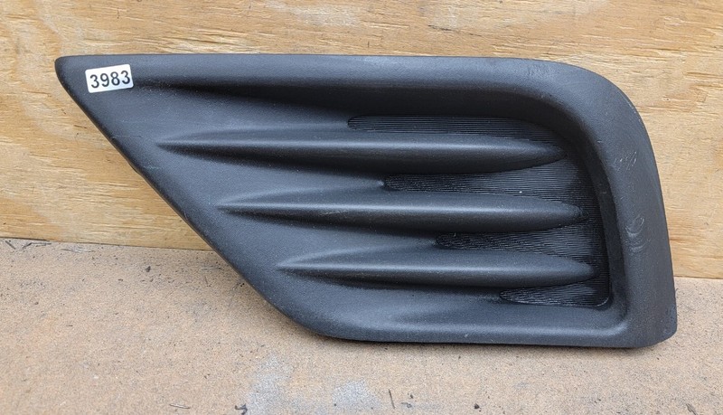 2016 2017 2018 Nissan Altima Front LH Fog Light Cover OEM 62257-9HS0A *