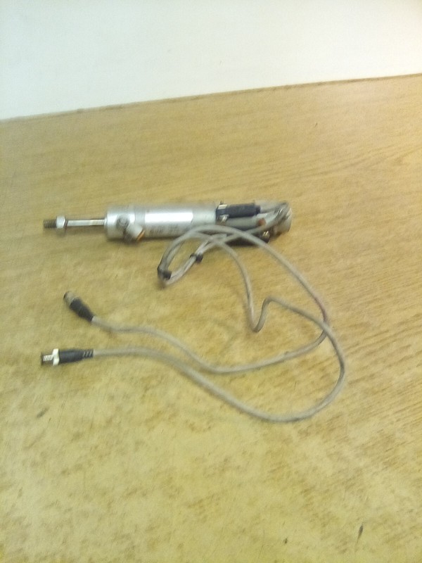 SMC MGCMB20-75-R Pneumatic Cylinder