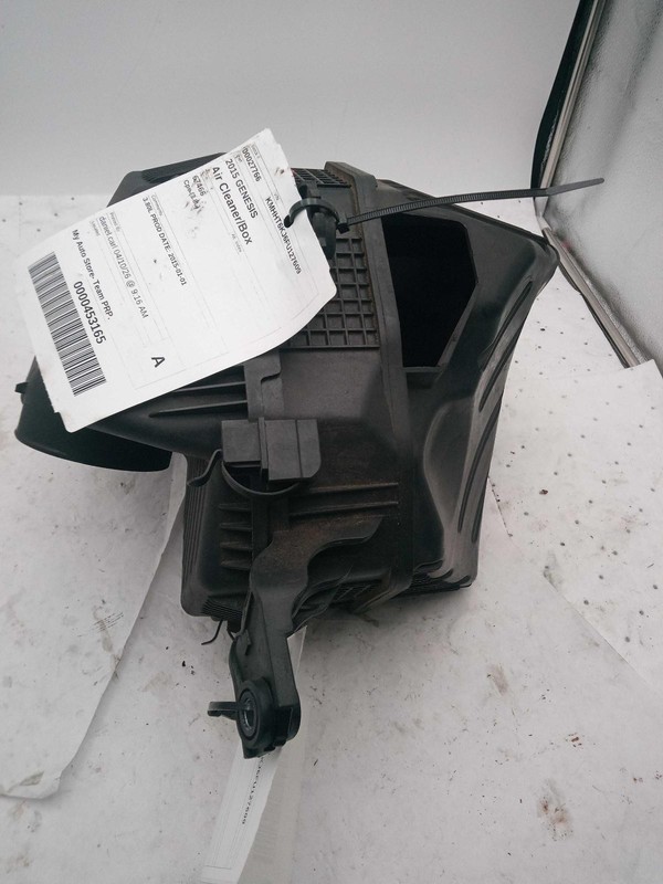 2015 Hyundai Genesis Coupe Air Cleaner Assembly OEM 3.8L Used 114K Miles