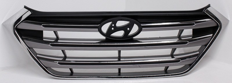 OEM Grille For Hyundai Tucson (Gas) 86350-D3100-CR Scatches, Housing Crack