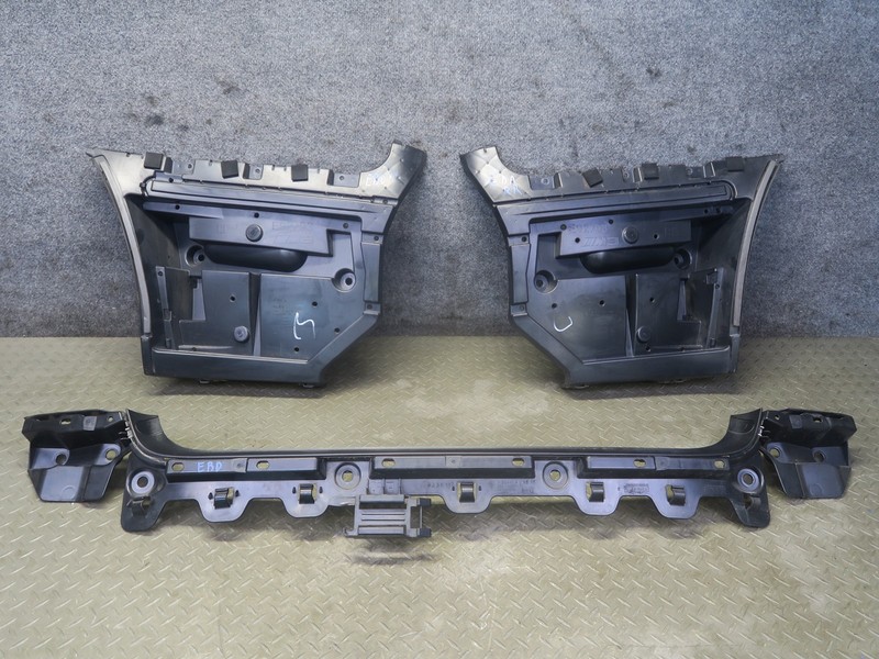 2008-2013 BMW E92 M3 COUPE REAR BUMPER GUIDE MOUNT BRACKET SUPPORT SET