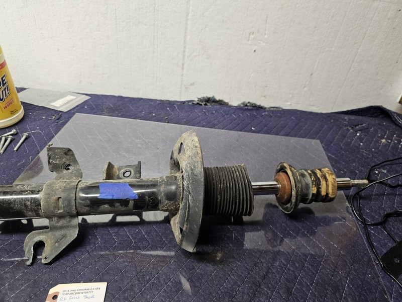 2014 - 2018 Jeep Cherokee Passenger Right Front Strut Shock Absorber OEM